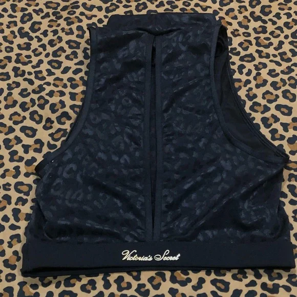 Victoria Secret Mesh cheetah print bra size Xtra-small *XS* - Picture 3 of 9